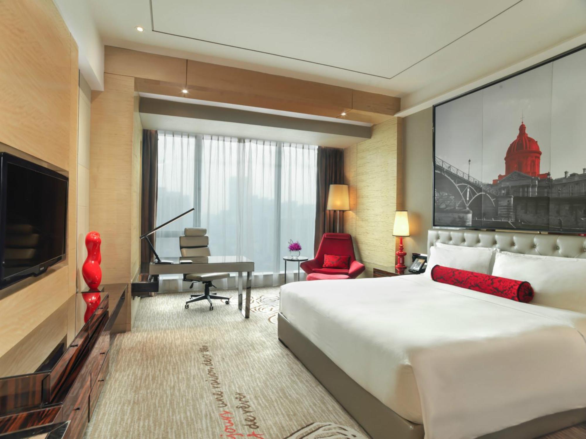 Hotel Sofitel Guangzhou Sunrich - Registration Service And Free Shuttle Bus To Canton Fair Complex Exterior foto