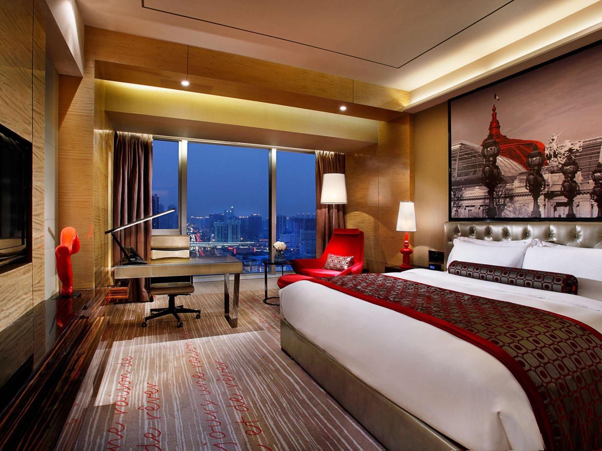 Hotel Sofitel Guangzhou Sunrich - Registration Service And Free Shuttle Bus To Canton Fair Complex Exterior foto